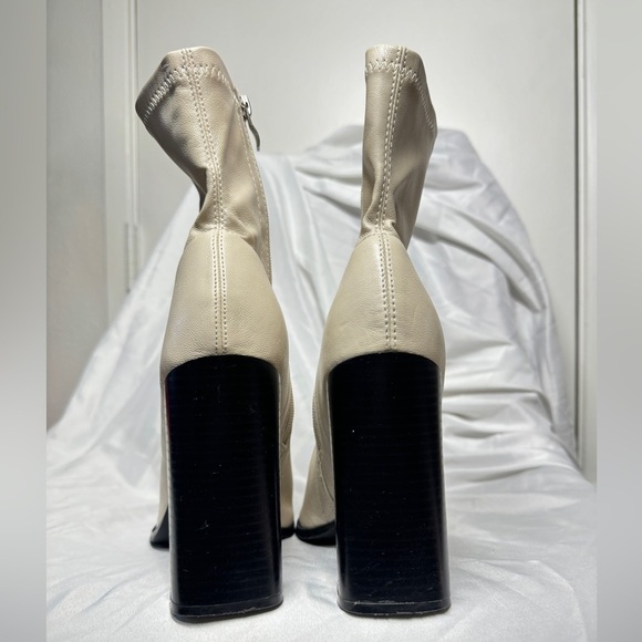 Public Desire Liberty Square Toe Heeled Bootie in Off White Size 9 - Picture 8 of 16